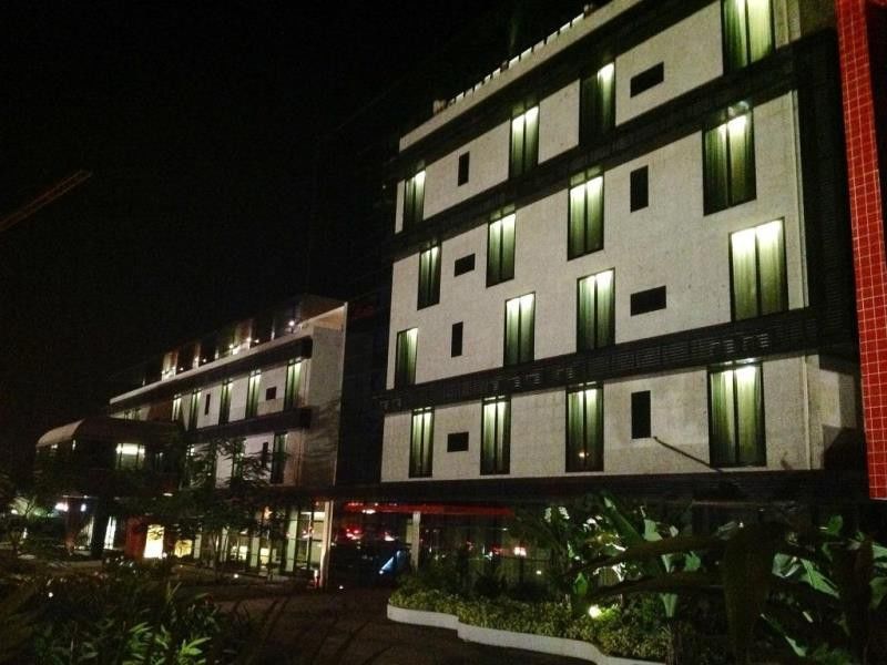 Executive Hotel Samba Luanda Extérieur photo